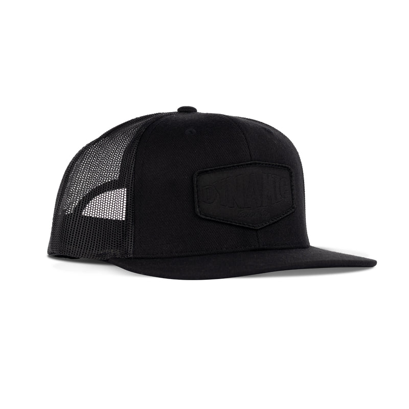Dynamic Trucker Hat Black Out / Embroidered Patch